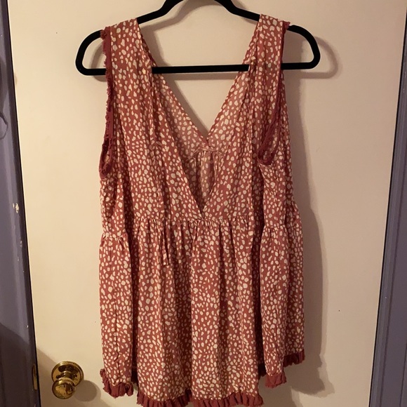 Umgee tank top size Large - Picture 2 of 3